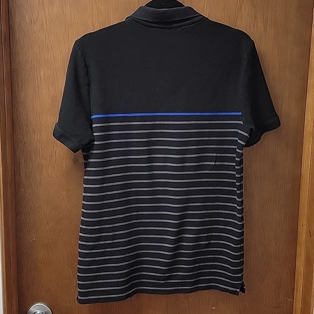 Calvin Klein body fit Polo type shirt size medium. - Picture 3 of 5